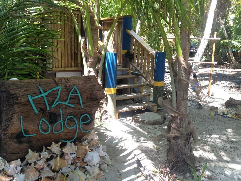 Itza Resort Long Caye Exterior photo