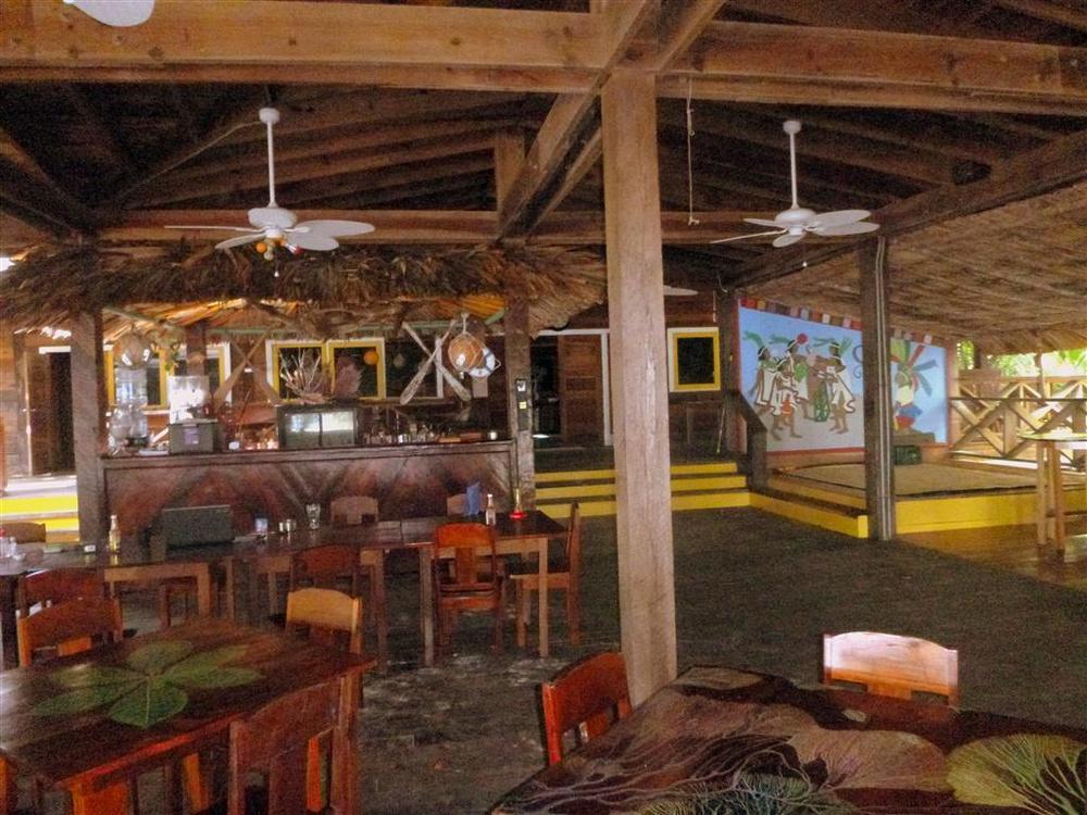Itza Resort Long Caye Restaurant photo