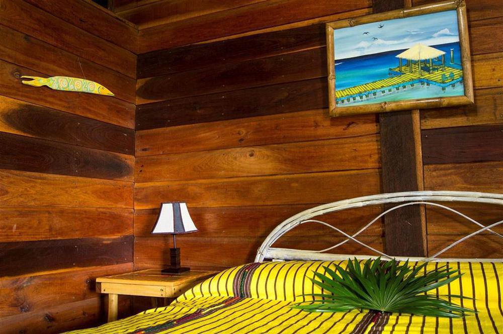 Itza Resort Long Caye Room photo