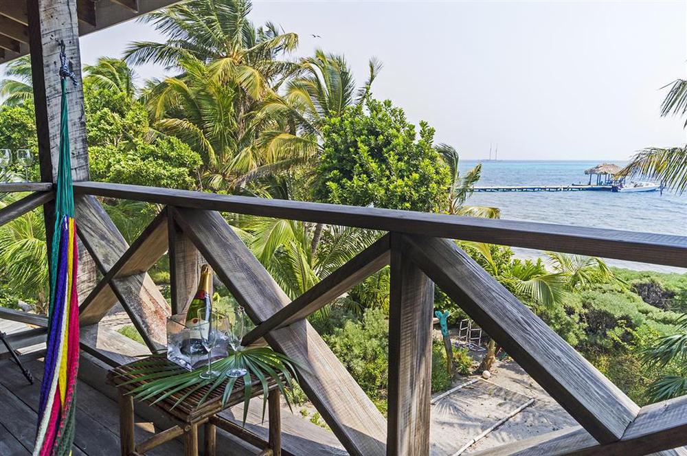 Itza Resort Long Caye Room photo